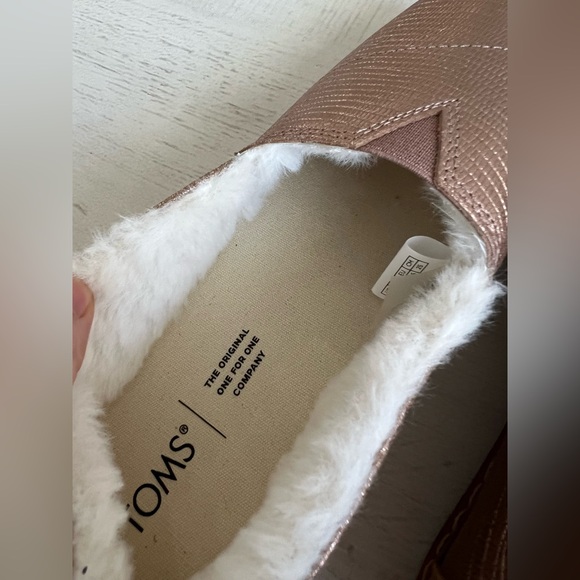 TOMS Metallic Rose Alpargata Shoes - Picture 5 of 6